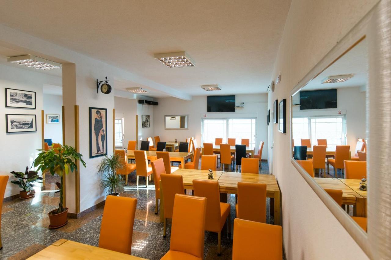 Villa Katarina أوميس الغرفة الصورة